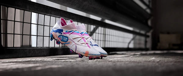 Future 7 Ultimate Elite FG/AG " Volume Up " Pack