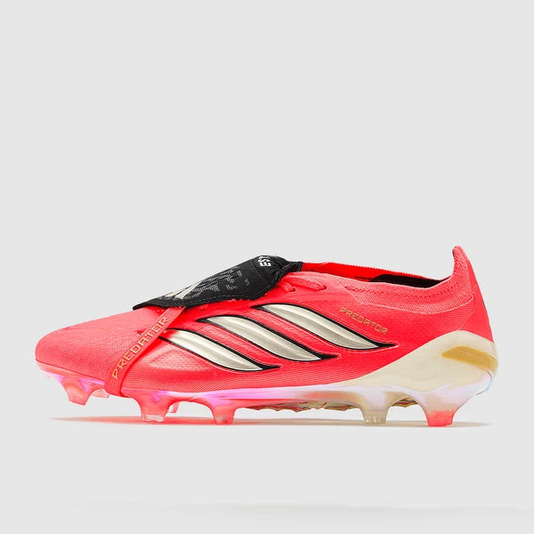 Predator 26 Tongue FG Elite " Road to Glory " Pack
