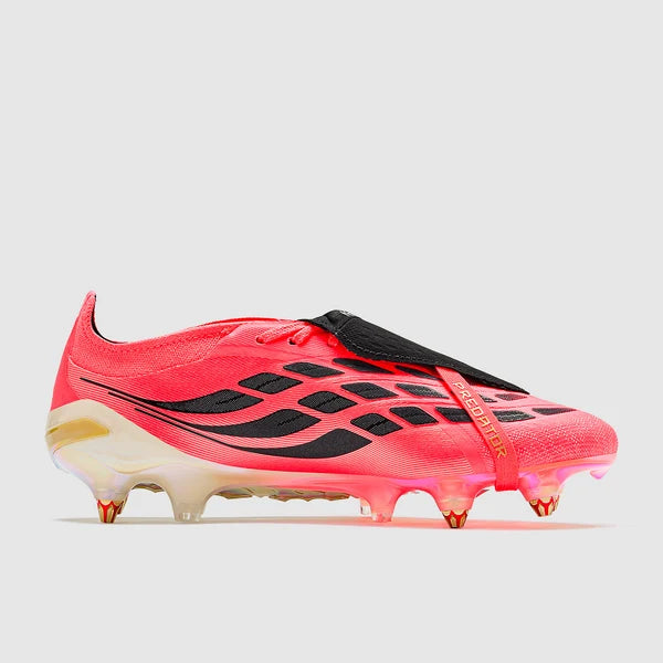 Predator 26 Tongue SG Elite " Road to Glory " Pack