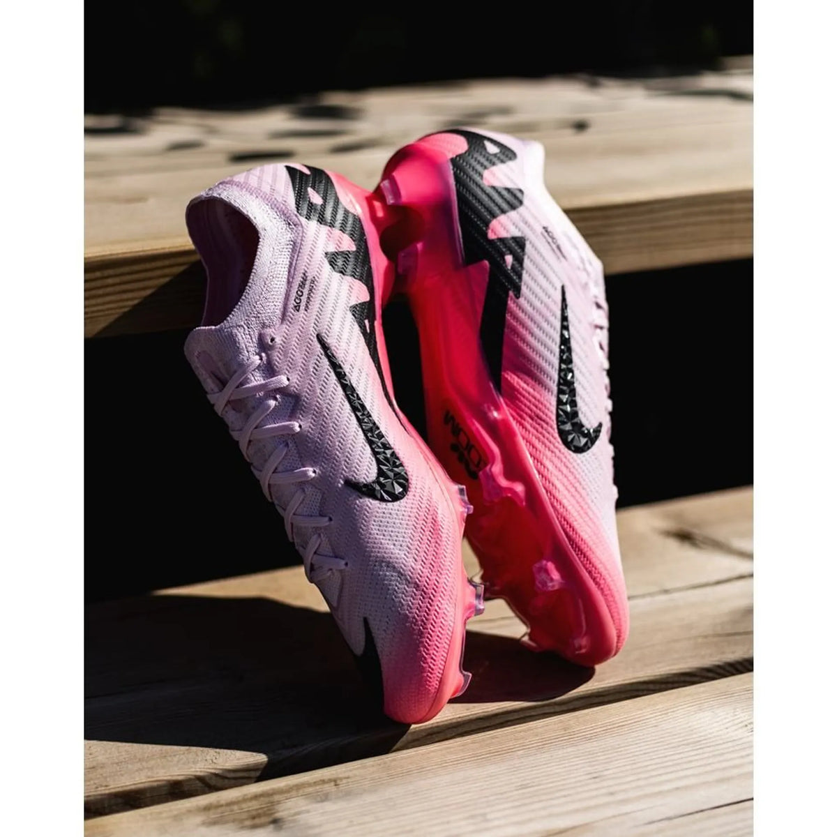 Mercurial Vapor 15 Elite FG " Mad Brillance " Pack