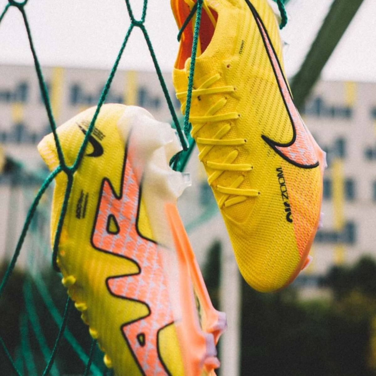 Mercurial Vapor 15 Elite FG " Lucent " Pack