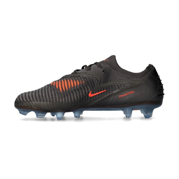 Phantom 6 Elite Low Cut FG " Heat Up " Pack