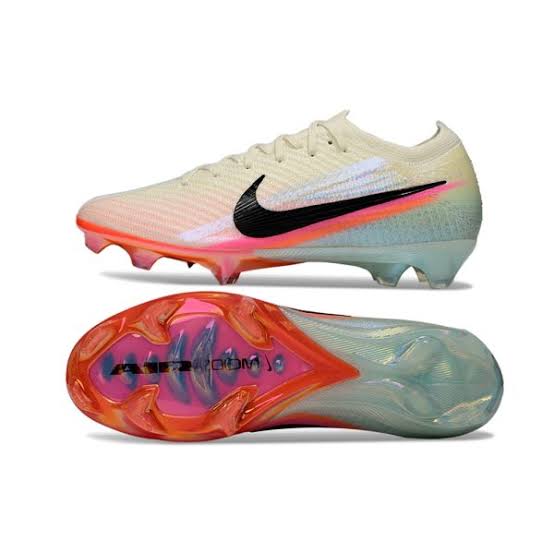 Mercurial Vapor 16 Air Zoom Elite FG " Sam Kerr " Pack