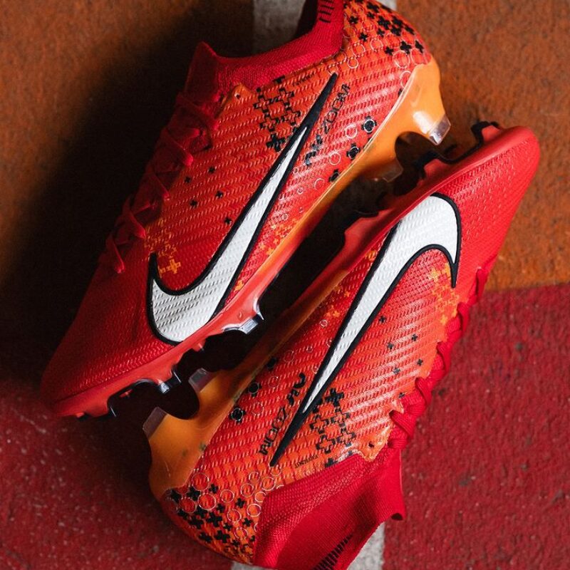 Mercurial Vapor 15 Elite AG-Pro " Dream Speed 7 " Pack