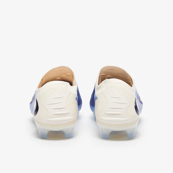 Phantom 6 Elite Low Cut FG " Fear Nothing " Pack
