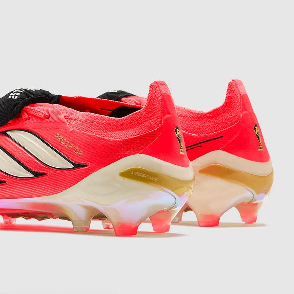 Predator 26 Tongue FG Elite " Road to Glory " Pack