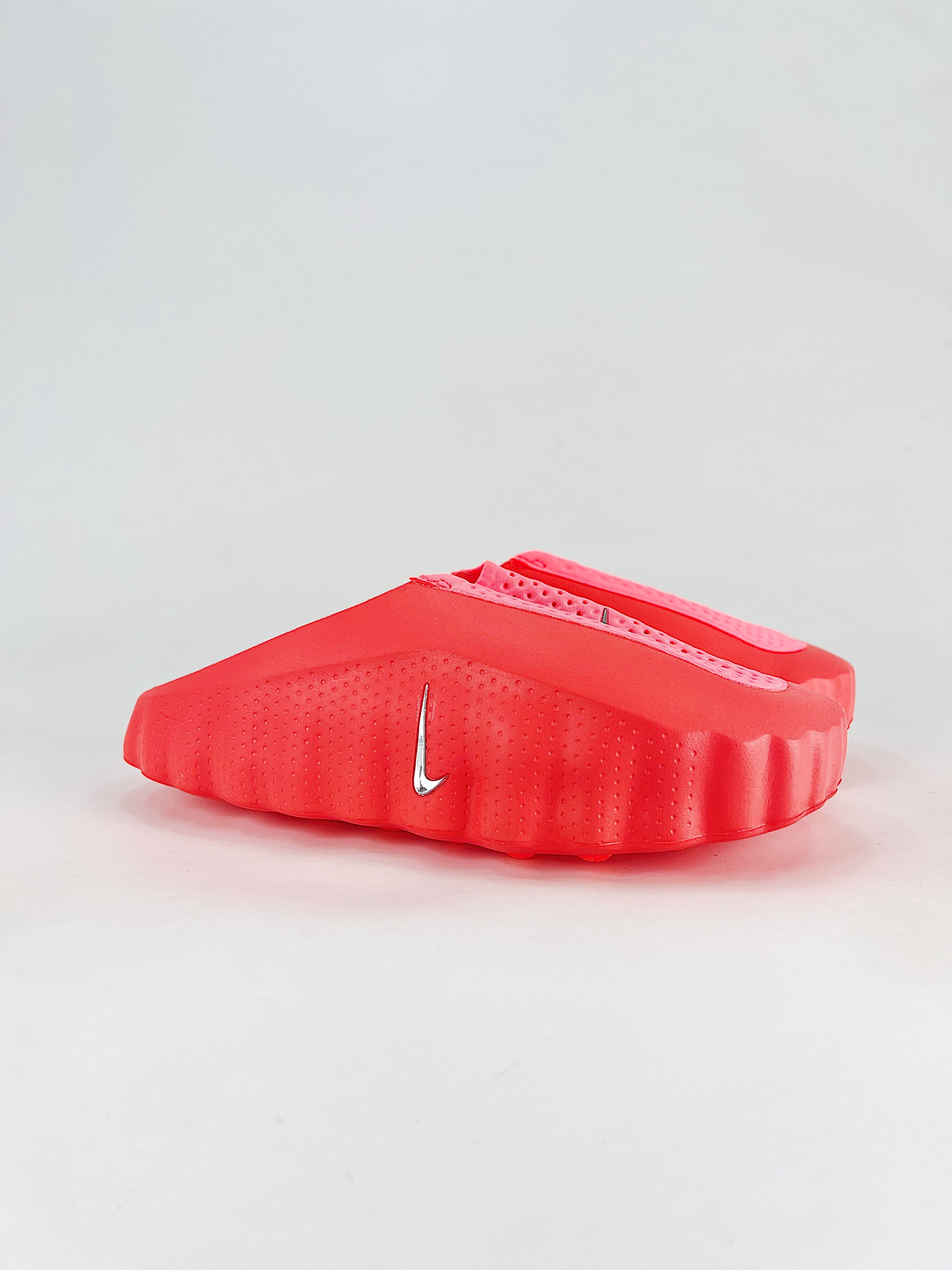 Sneakers Mind 001 - Solar Red