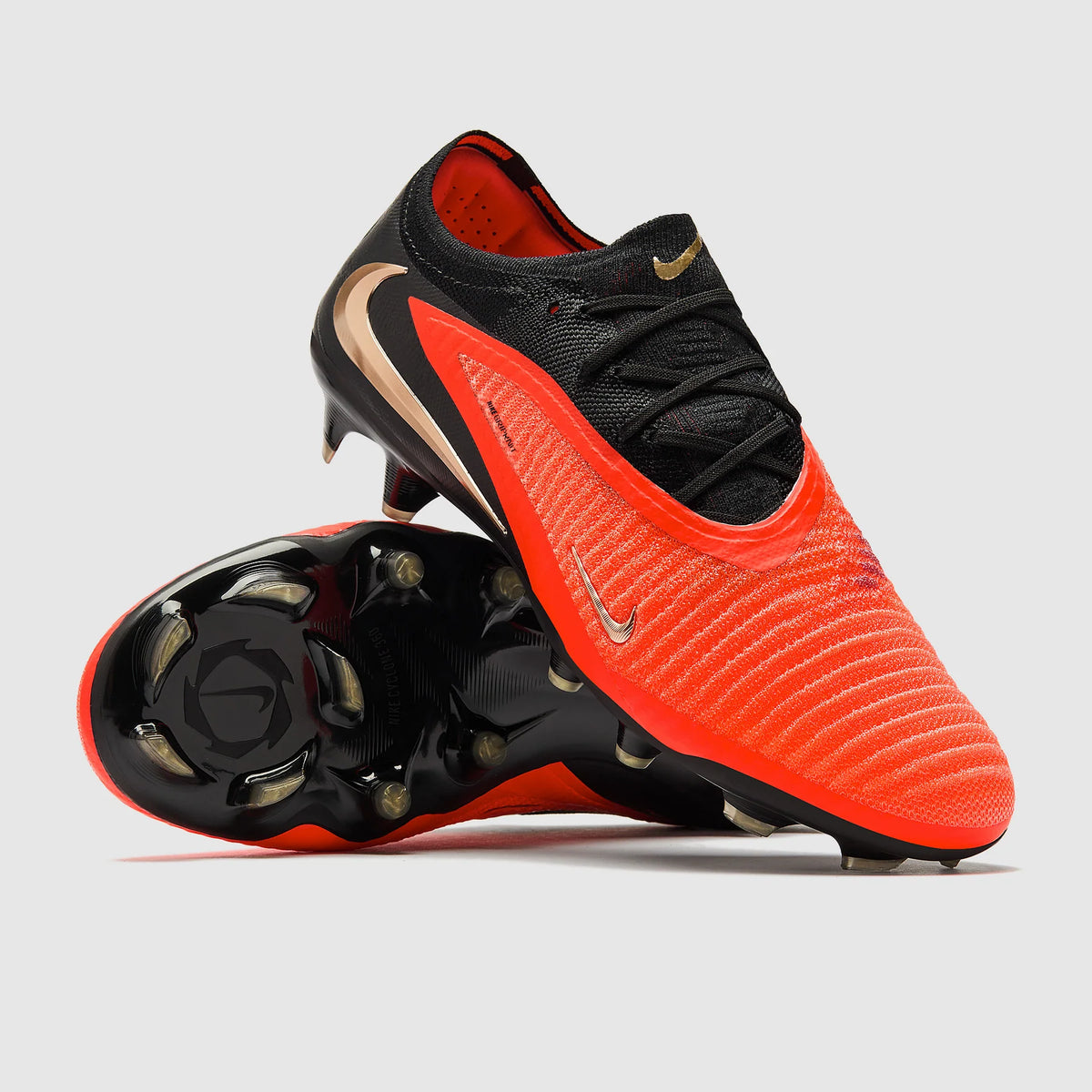 Phantom 6 Elite Low Cut FG " Break Em' " Pack