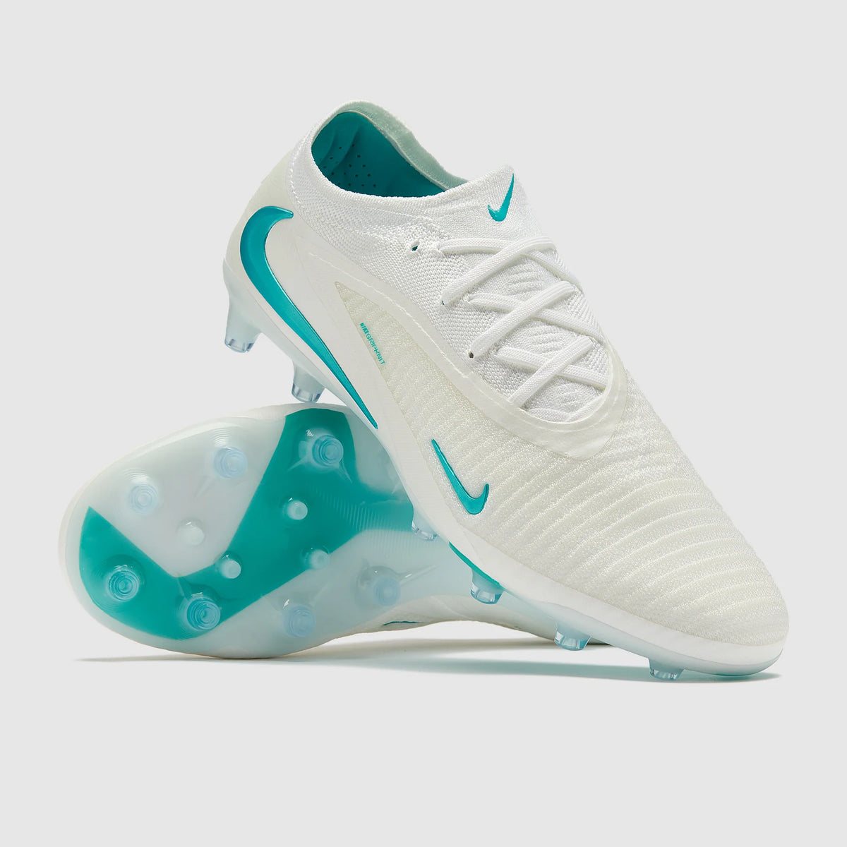 Phantom 6 Elite Low Cut AG " Bright Lights " Pack