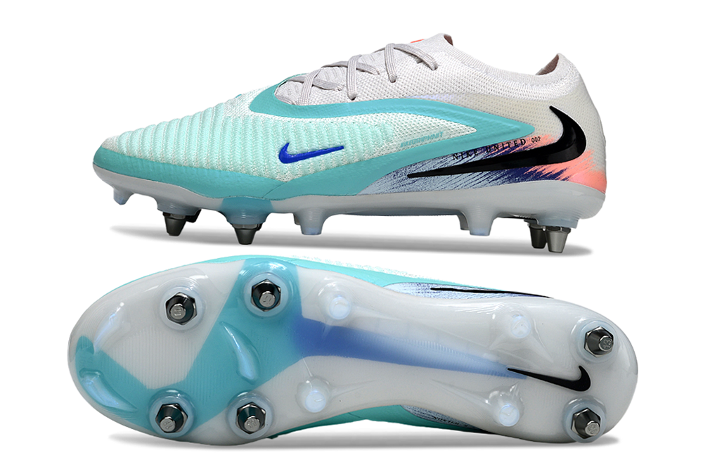 Phantom 6 Elite Low Cut SG-Pro " United " Pack