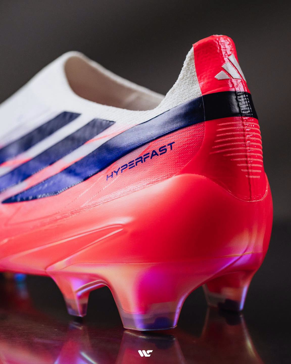 F50 Hyperfast Pack " Chaos vs Control " Laceless FG