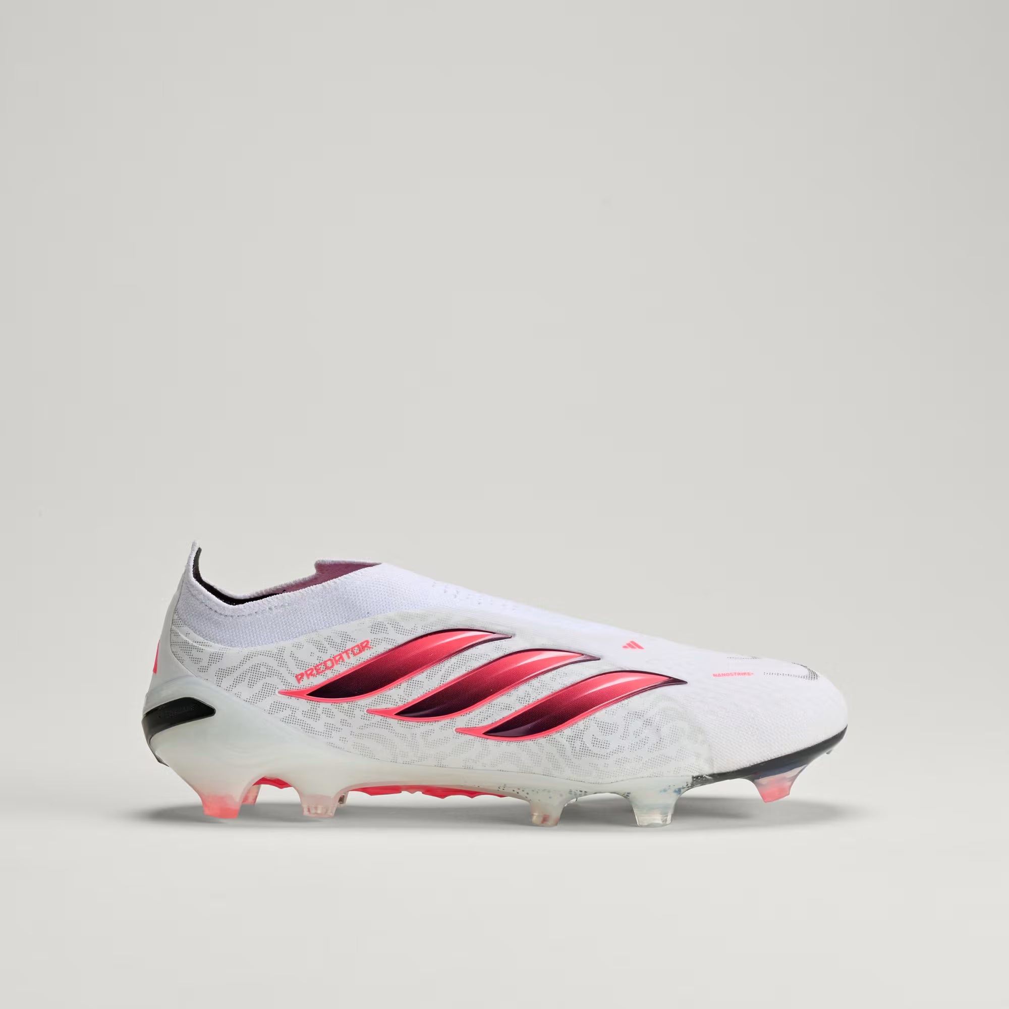 Predator Tongue " Chaos vs Control " Pack FG Laceless