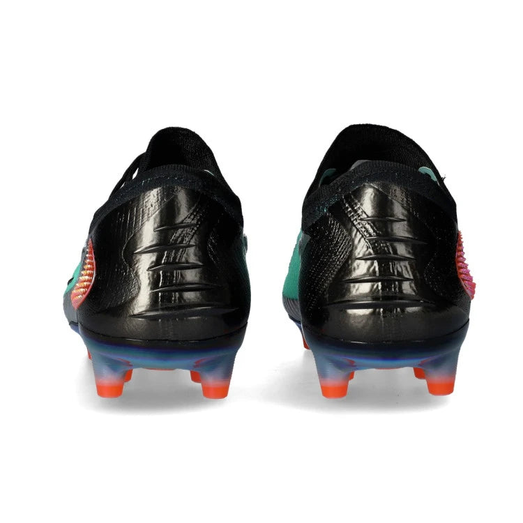 Phantom 6 Elite Low Cut AG-Pro " Chrome Black " Pack