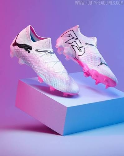 Future 7 Ultimate Elite FG/AG " Phenomenal "  Pack